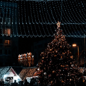 Weihnachts- und Kunsthandwerkmarkt Ruderting 2025