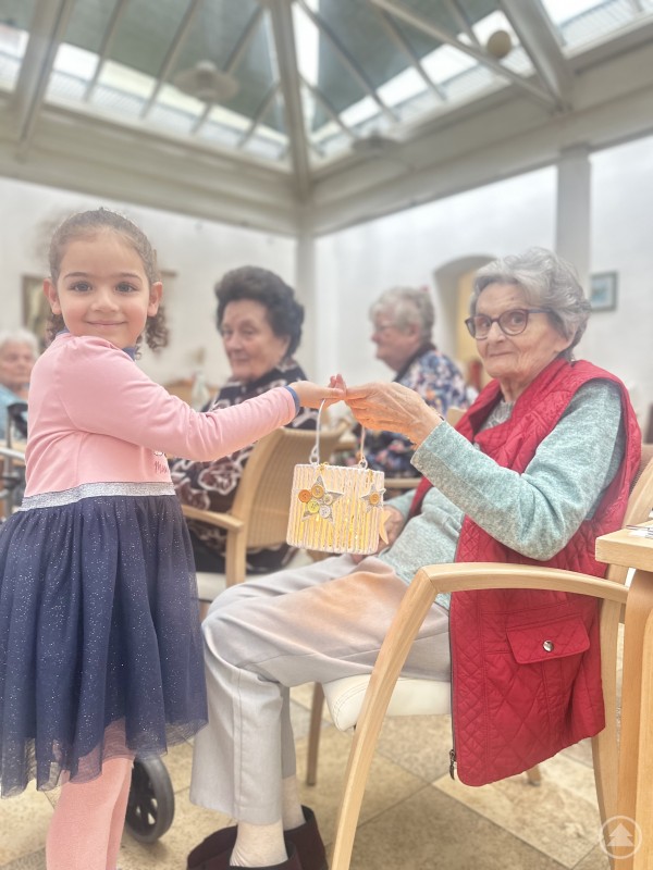 24-11-11 Sankt Martin - Kinder schenken schöne Momente1.jpg