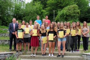 Ausgezeichnete Schüler an Viechtachs Schulen