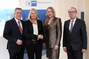 Zusammenarbeit von Wirtschaft und Wissenschaft im Fokus