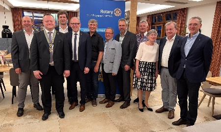 Rotary Club Freyung-Grafenau: Auf in ein neues Jahr, mit einem neuen Präsidenten