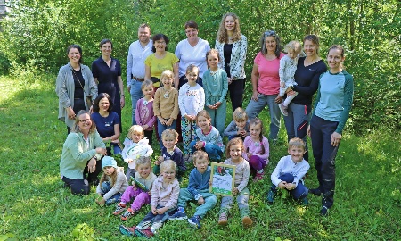 Woidkitze streifen durch den Nationalpark