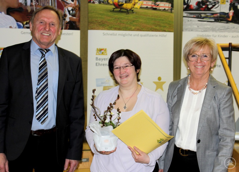 Bürgermeister Willi Dietl und Landrätin Rita Röhrl