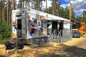 ZF präsentiert sich im schwedischen Wald