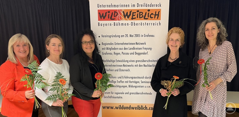 Der neue wild&weiblich-Vorstand: Vorsitzende Roswitha Prasser (li.), die beiden stellvertretenden Vorsitzenden Maria Freund und Manuela Binder, Schatzmeisterin Bettina Steglich und Schriftführerin Cornelia Andrös.
