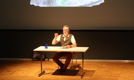 Luchs Luki auf dem Stundenplan