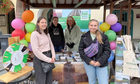 Landkreis Freyung-Grafenau präsentiert sich auf dem St. Wenzelsfest in Třeboň