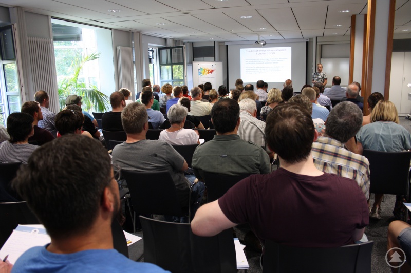 Knapp 90 Vereinsmitglieder und Ehrenamtler wollten sich die Referate der Experten des Landratsamtes Regen nicht entgehen lassen.