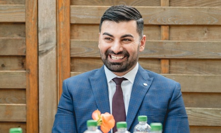 MdB Al-Halak lädt Jugendliche zu lockerer Gesprächsrunde