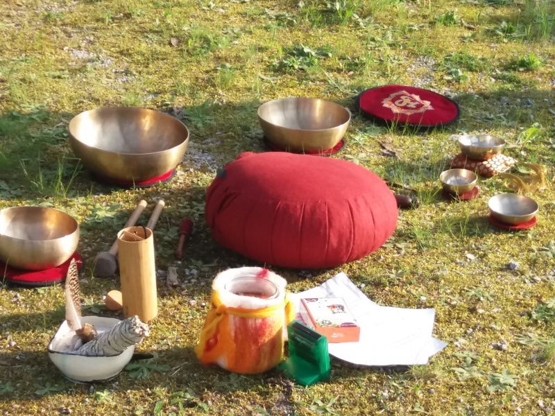 Flyer/Grafik zum Event: Klangreisen im Feng Shui Kurpark Lalling am Do., 26.09.2019 von 19:00 bis 20:30 Uhr