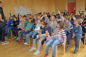 Das Klassenzimmer mit dem Kinosaal getauscht