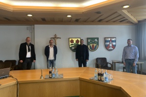 Erfahrungsaustausch unter Kollegen - Eibl besucht Hohenau