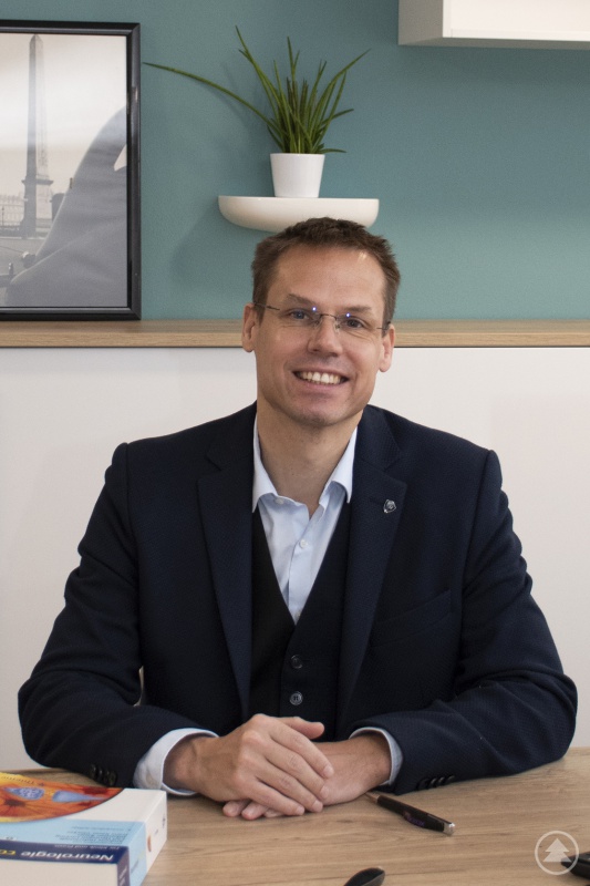 Chefarzt Prof. Dr. Schmidt-Wilcke, Neurologisches Zentrum Mainkofen und sein Team betreuen unter anderem Patienten mit Epilepsie