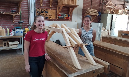 Sägen, schleifen, drehen an der Berufsschule Waldkirchen