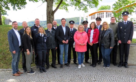 Grenzüberschreitender Austausch mit Feuerwehrführungskräften aus Třeboň