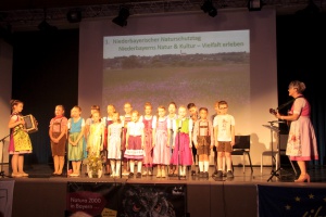 Bodenmaiser Schüler besangen die Fledermaus