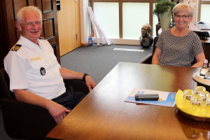 Polizeipräsident zu Besuch bei Landrätin Rita Röhrl