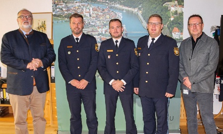 Polizeirat Moritz Lehner stellt sich als stellvertretender Dienststellenleiter der Polizeiinspektion Passau vor