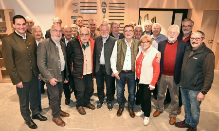 Ehemalige Bürgermeister treffen sich in der Volksmusikakademie