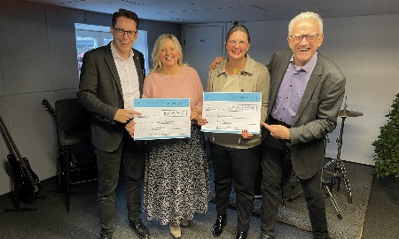 Spenden&uuml;bergabe aus dem Neujahrskonzert des Polizeiorchesters Bayern