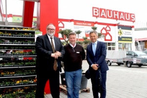 Oberbürgermeister Jürgen Dupper besucht das BAUHAUS-Fachcentrum in Passau