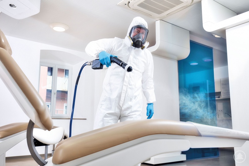 Flächendeckende Desinfektion bis in die letzte Ritze.