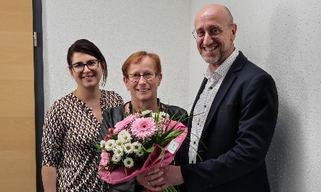 Die Gemeindecaritas sagt leise: "Servus!“