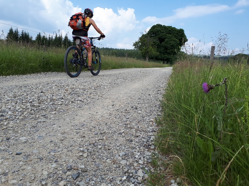 Flyer/Grafik zum Event: Grenzüberschreitende Radtour zum Fürstenhuter Friedhof am So., 27.07.2025 ab 10:00 Uhr
