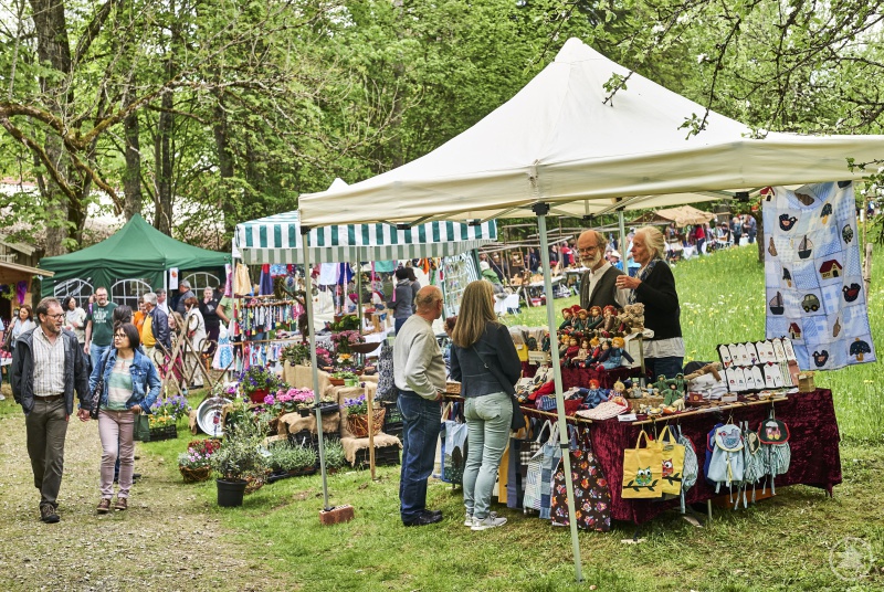 Zahlreiche Aussteller zeigten ihr Kunsthandwerk und ihre selbst gemachten Produkte.