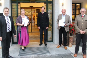 Ehrenzeichen des Bayerischen Ministerpräsidenten für Ederer und Boxleitner