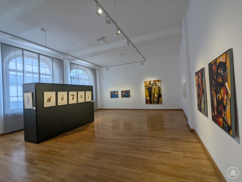 Die Wanderausstellung macht mit ausgewählten Werken Halt in Deggendorf Blick in die Sonderausstellung