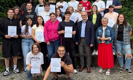 Ein Jahr Orientierung und Lernen fürs Leben – 25 junge Menschen schließen Freiwilligenjahr bei der Caritas ab