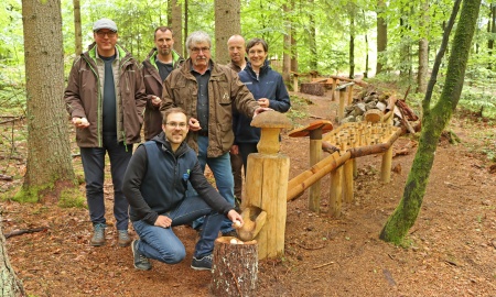 Am Haus zur Wildnis rollen die Kugeln