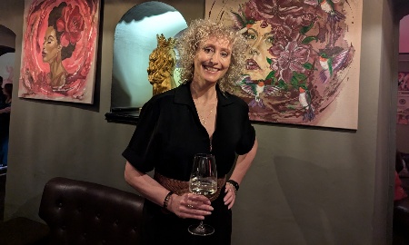 Zwischen Kunst und Cocktails: Die LuitpoldBar als Bühne für Kreative