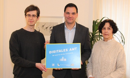 Mehr Bürgerservice – Landratsamt wird immer digitaler Offizielle Anerkennung als „Digitales Amt“ durch Digitalministerin Judith Gerlach