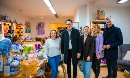 Gelungener Auftakt f&uuml;r das &bdquo;Feierabend Shopping&ldquo; in Deggendorf