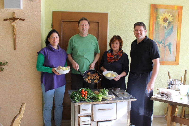 Flyer/Grafik zum Event: Knödelkochkurs beim Weber am Do., 31.10.2019 von 10:30 bis 12:00 Uhr