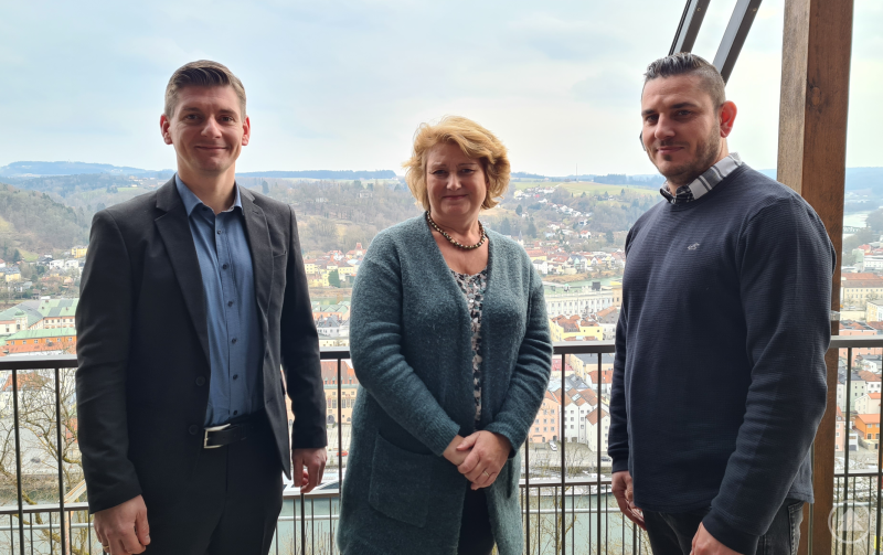 v.l.n.r.: David Feldmann (Mitglied im Vorstand der GdP-Direktionsgruppe Bayern und Vorsitzender der GdP-Kreisgruppe Passau), Rita Hagl-Kehl (SPD-Bundestagsabgeordnete), Robert Kerrmann (Vorstandsmitglied GdP-Kreisgruppe Passau)