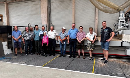 „Berufliche Bildung praxisnah“ - Info-Veranstaltung der CSU Arbeitskreise in der Schreinerei Endl