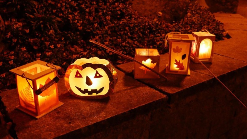 Flyer/Grafik zum Event: St. Martin Laternenumzug am So., 10.11.2024 von 16:30 bis 17:00 Uhr