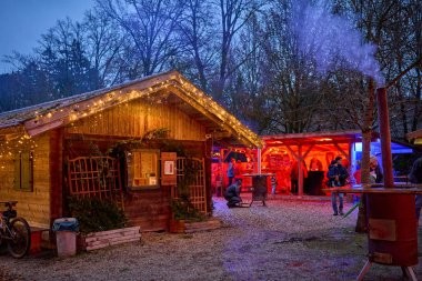 Flyer/Grafik zum Event: Waldwintermarkt Bad Griesbach am Fr., 27.12.2024 von 16:00 bis 22:00 Uhr