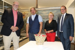 Exponate aus dem Oberhausmuseum in der Bayerischen Landesausstellung