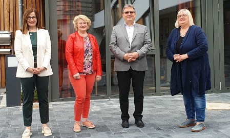 Rita Hagl-Kehl besucht Caritas Berufsbildungszentrum für soziale Berufe Zwiesel