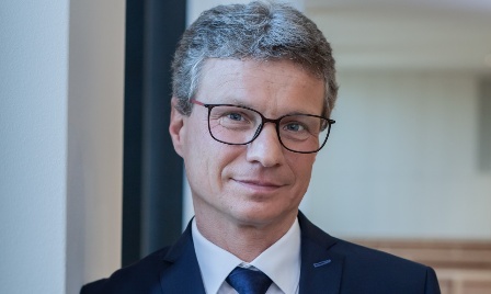 Im Jahr 2025 wird das Abitur an bayerischen Gymnasien entfallen