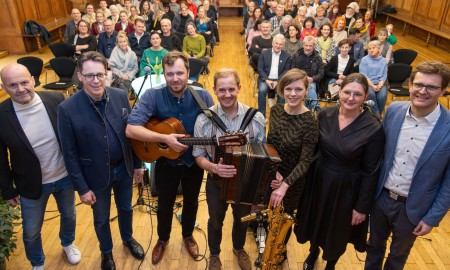Dankesch&ouml;n-Abend f&uuml;r Jugendleiter: Gro&szlig;stadt Boazn begeistert im Historischen Saal